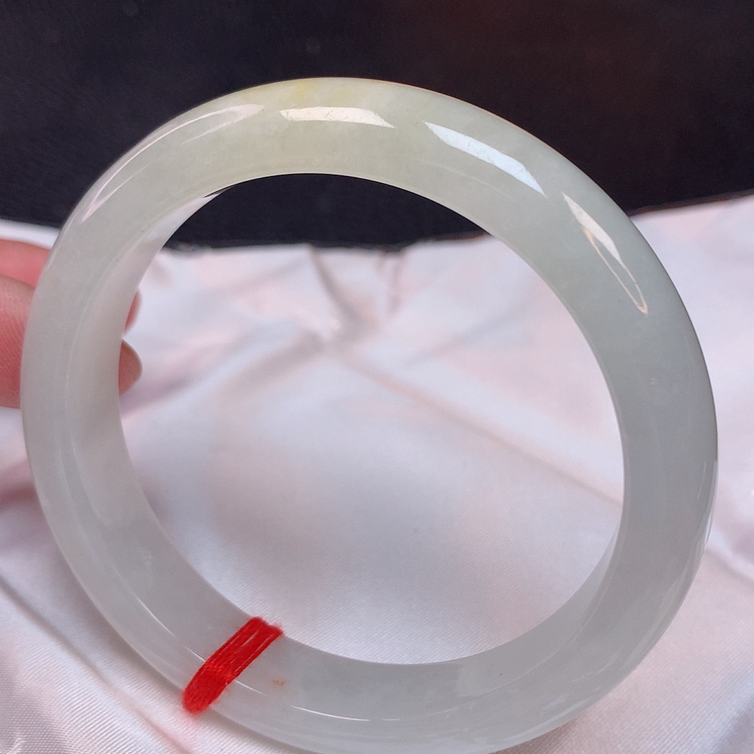 翡翠手镯未镶嵌58+ 翡翠手镯