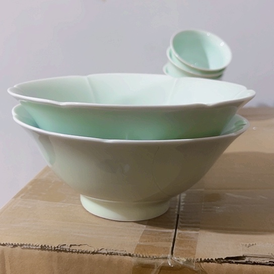 景德镇瓷器精品展示葵口碗2个