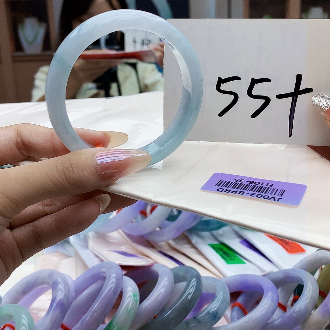 未镶嵌手镯翡翠vvv