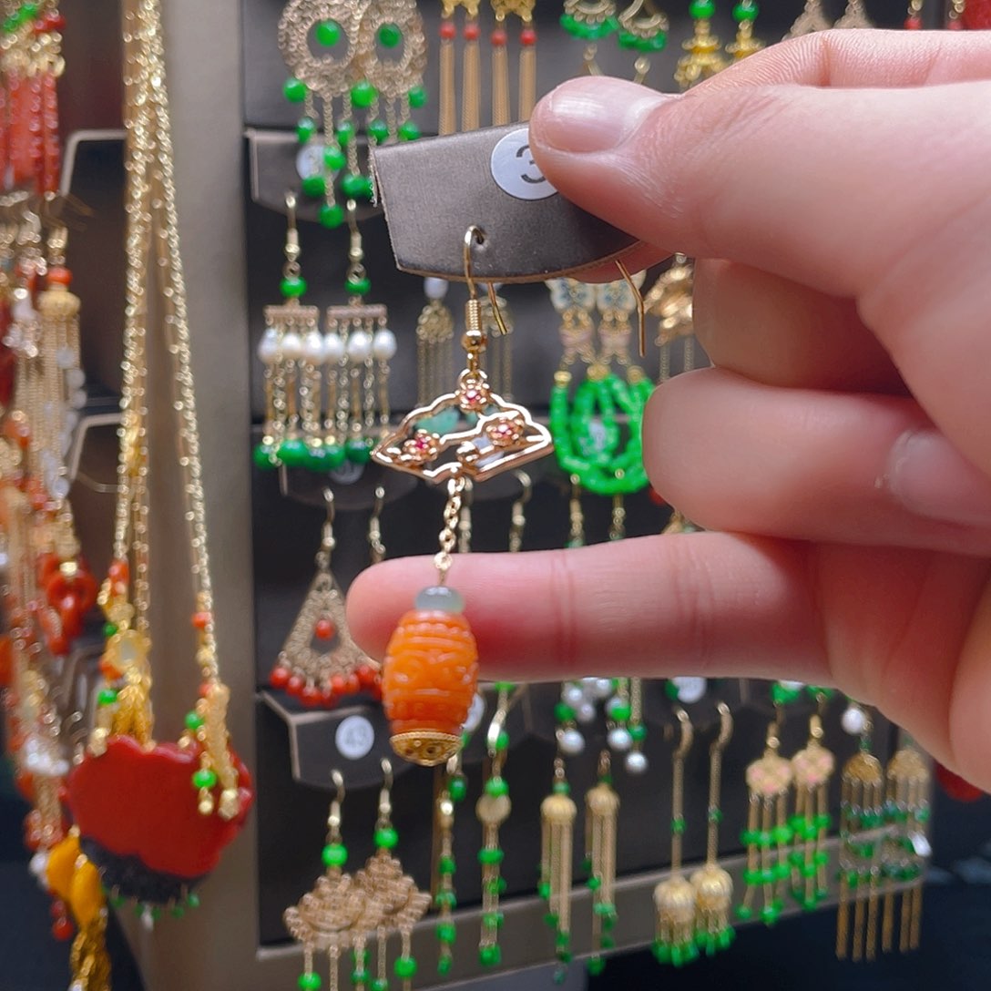 翡翠耳饰合金翡翠