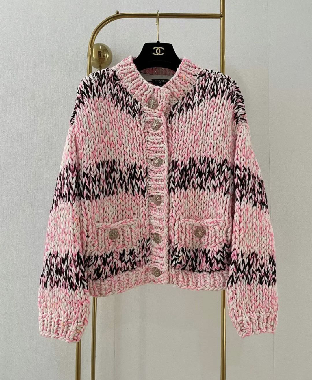 99新 Chanel/香奈儿 aa一八一五 棉 黑粉混色针织开衫 42码 98新