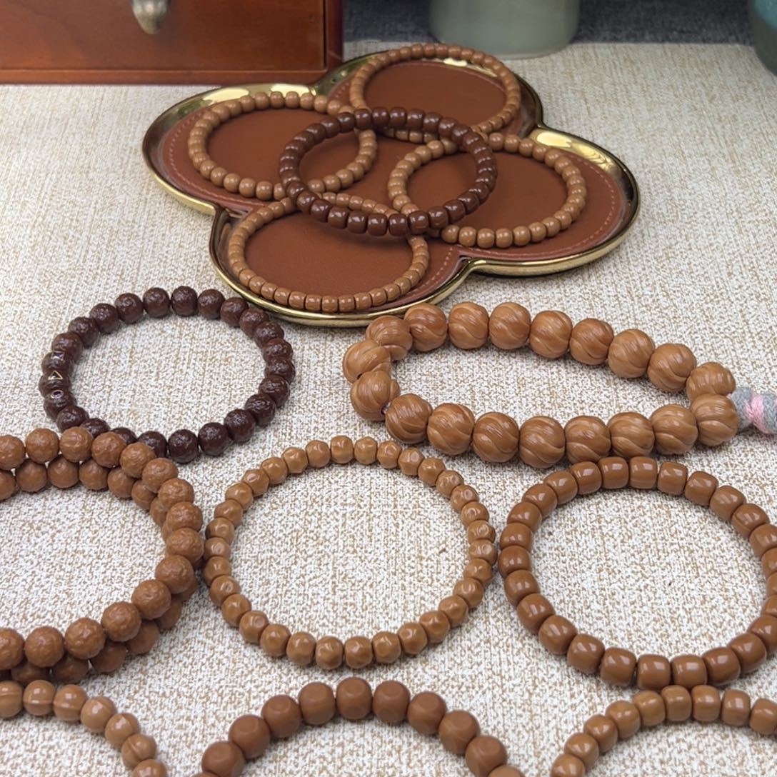 猴头核桃吊坠雲錦8.5