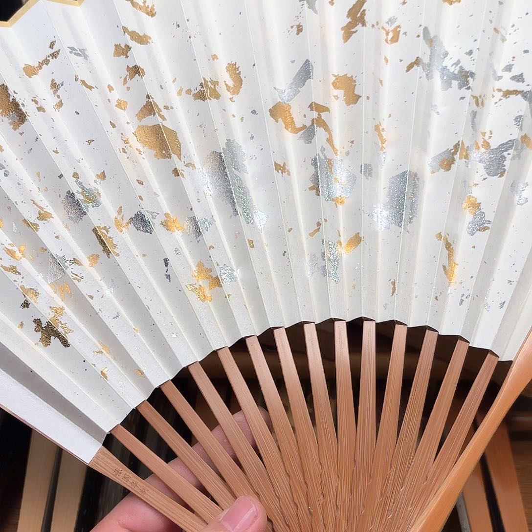 扇子全老大茄翻楞白洒