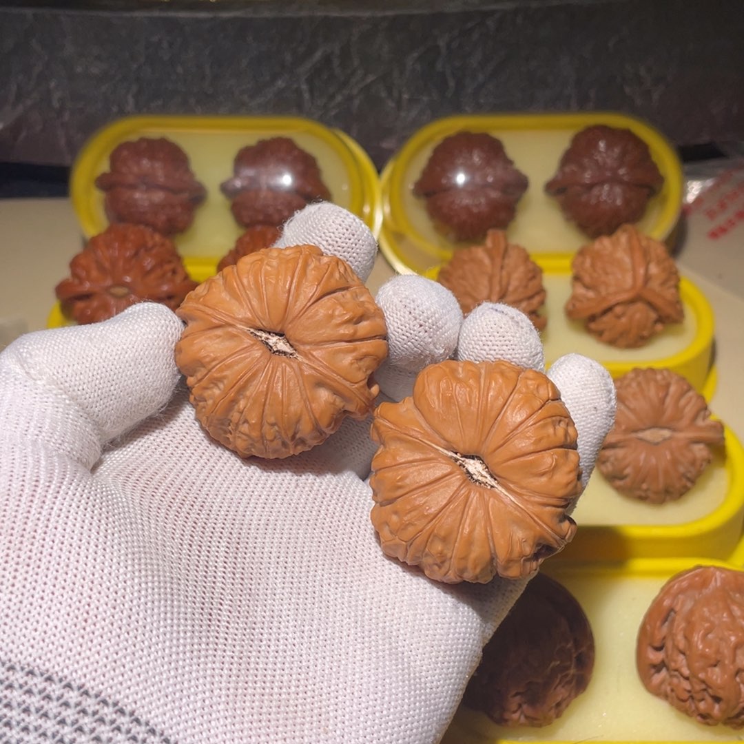 文玩核桃把件南瓜墩