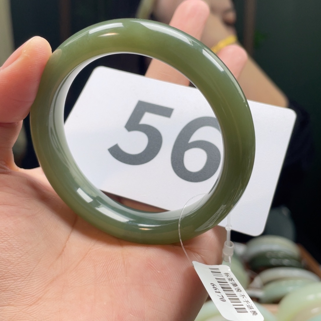 【闪购商品】和田玉手镯未镶嵌