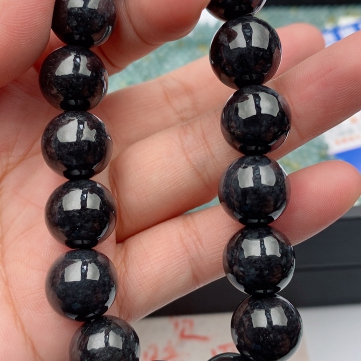 翡翠手链未镶嵌多样性