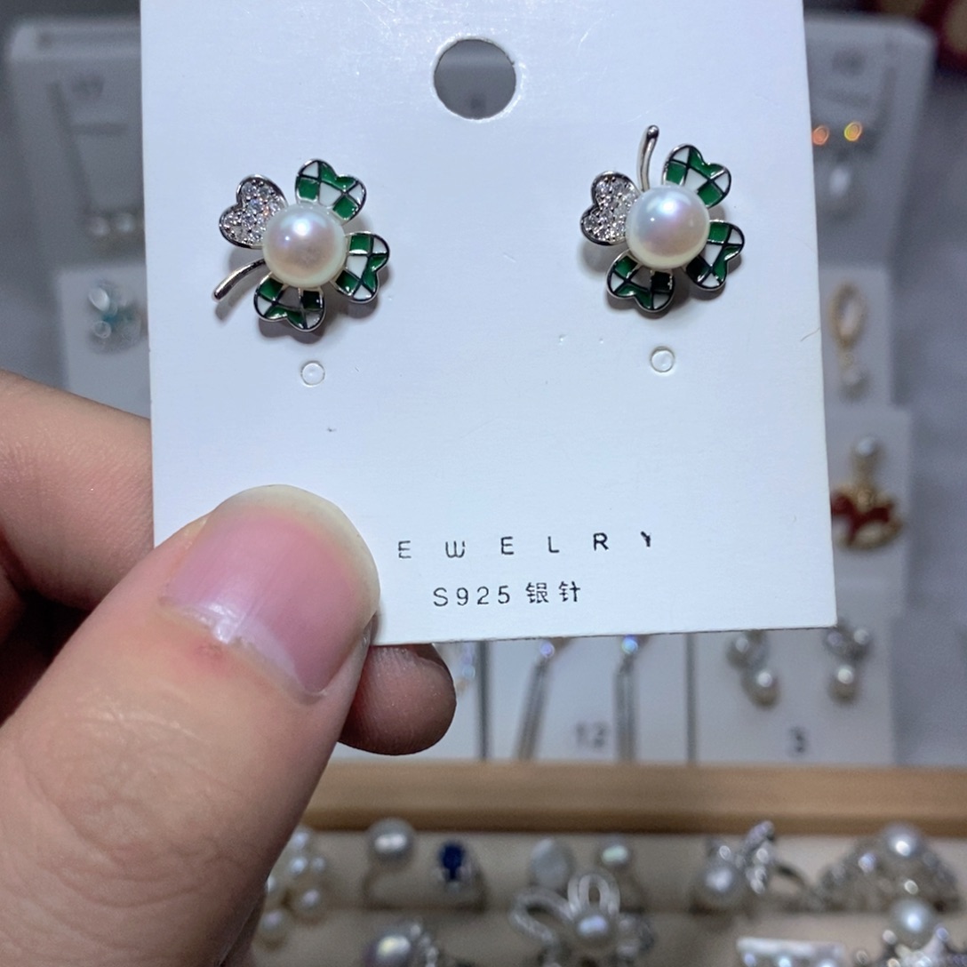 银S925镶嵌淡水珍珠耳饰