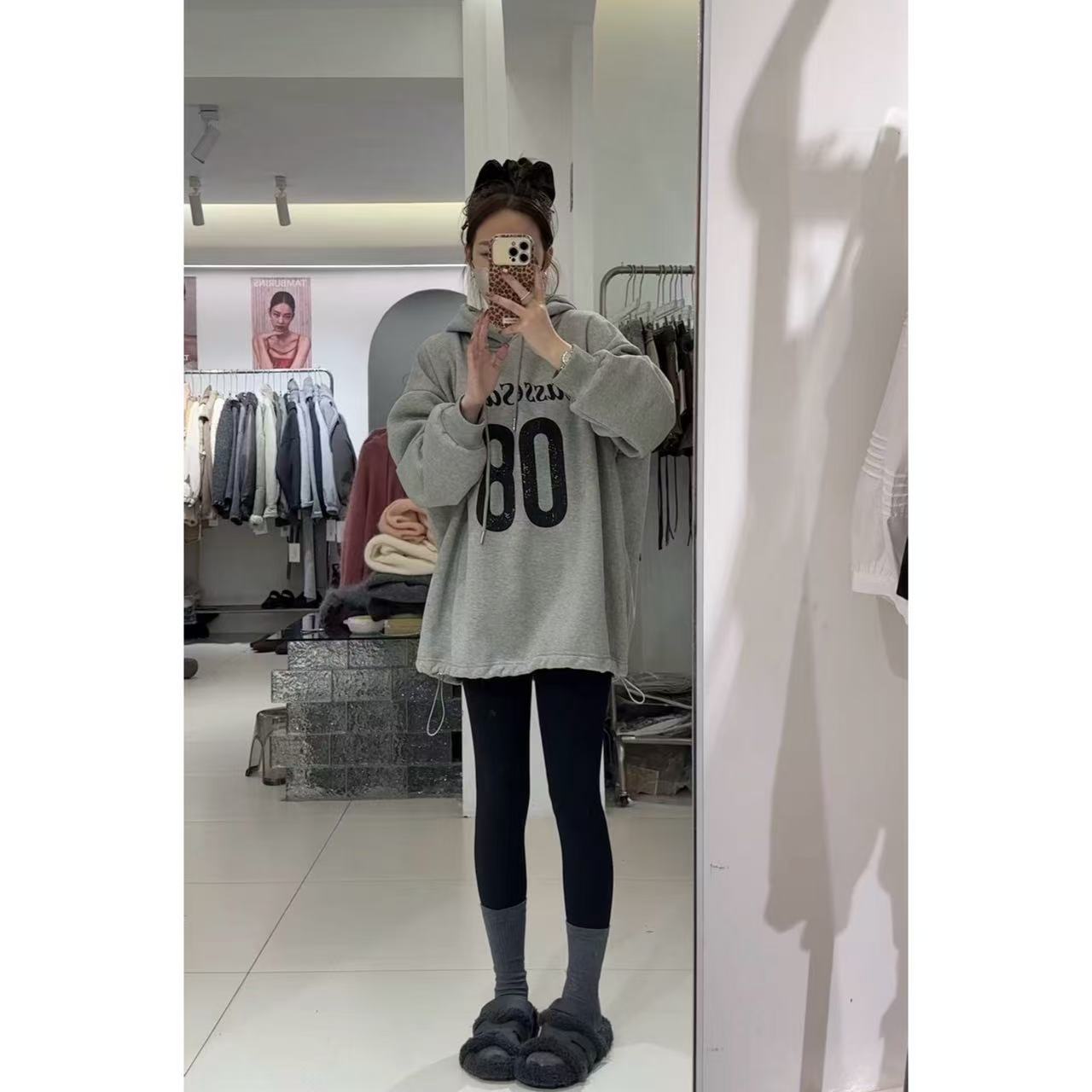 【小个家】“大气层”大版套头连帽字母印花素颜加绒卫衣