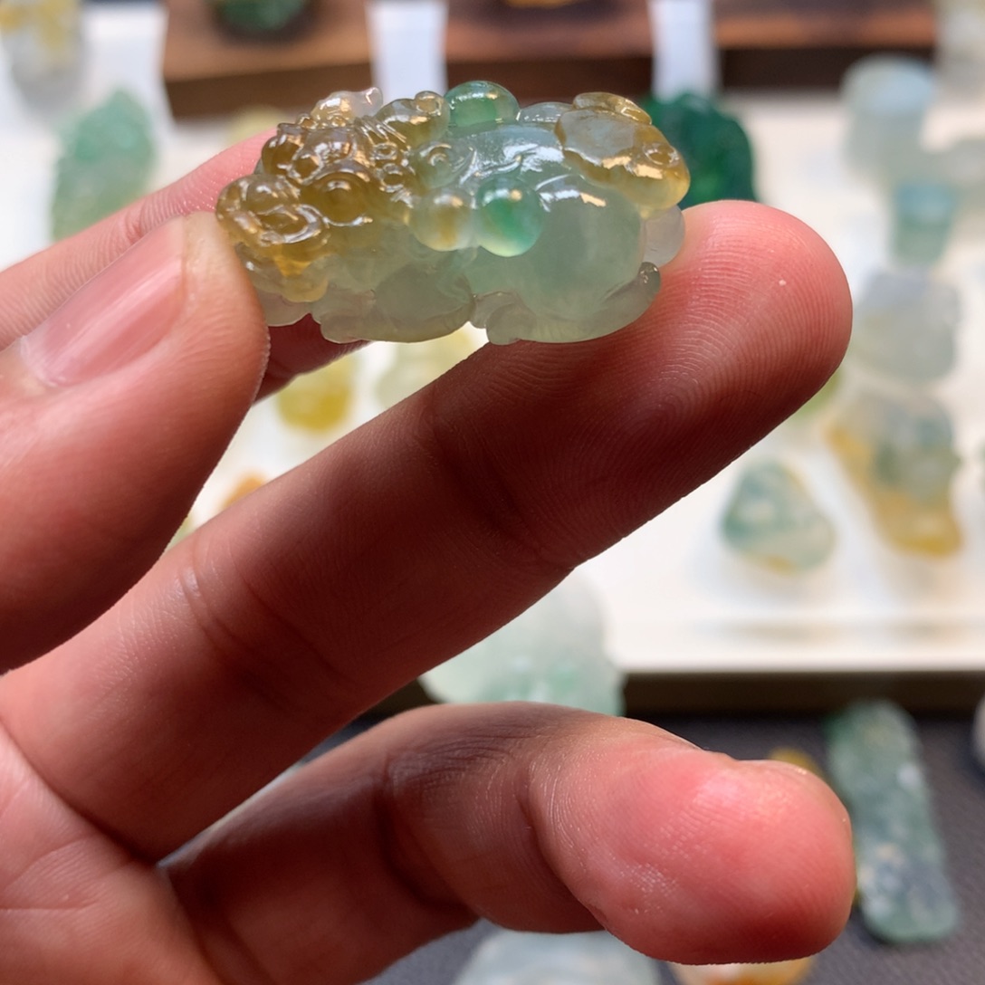定制翡翠未镶嵌君*心翡翠