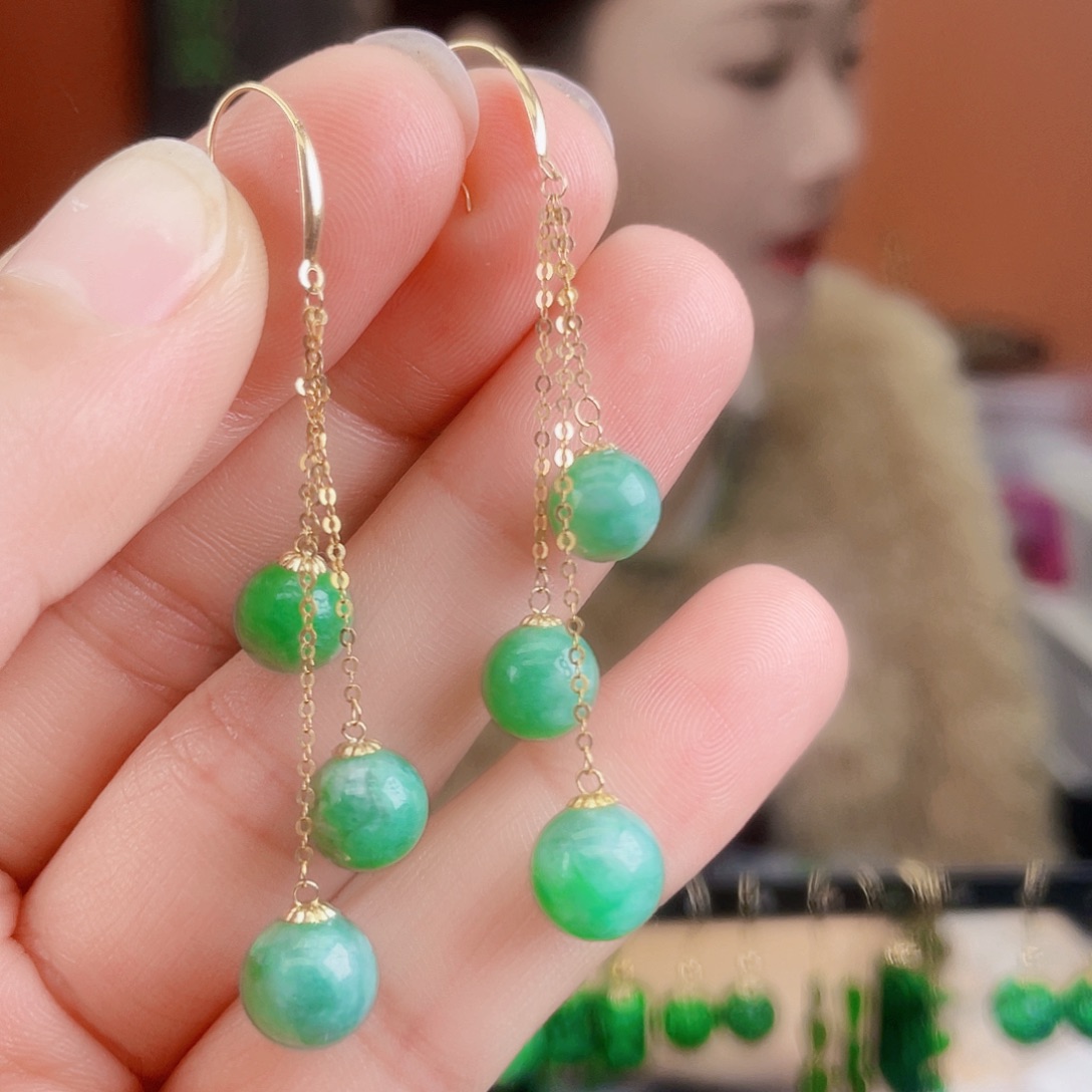 翡翠18K金镶嵌耳饰