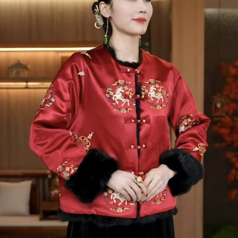 【探花】2025新款冬季新中式国风兔毛上衣厚款外套女款055