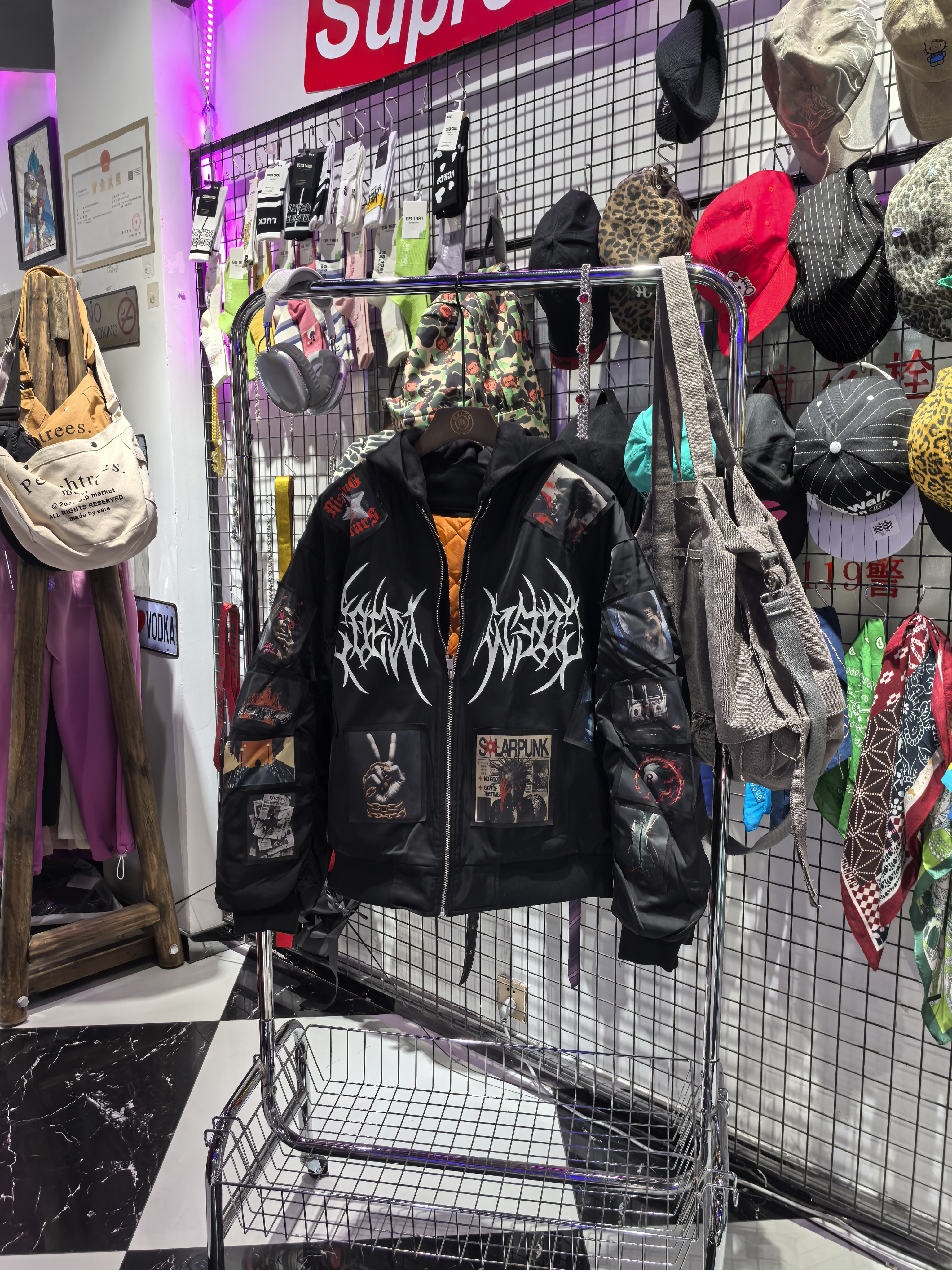 美式复古飞行夹克冬季加厚保暖连帽可拆卸徽章棒球领时尚百搭外套