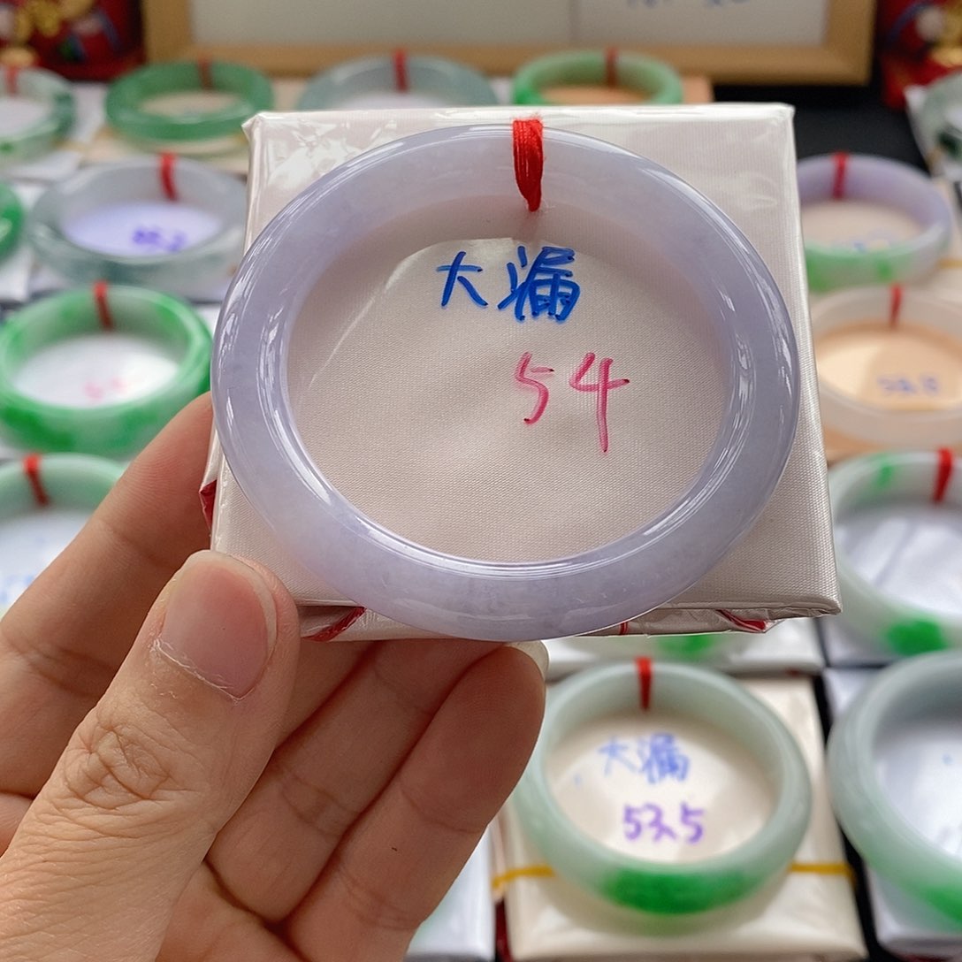 翡翠手镯未镶嵌11号