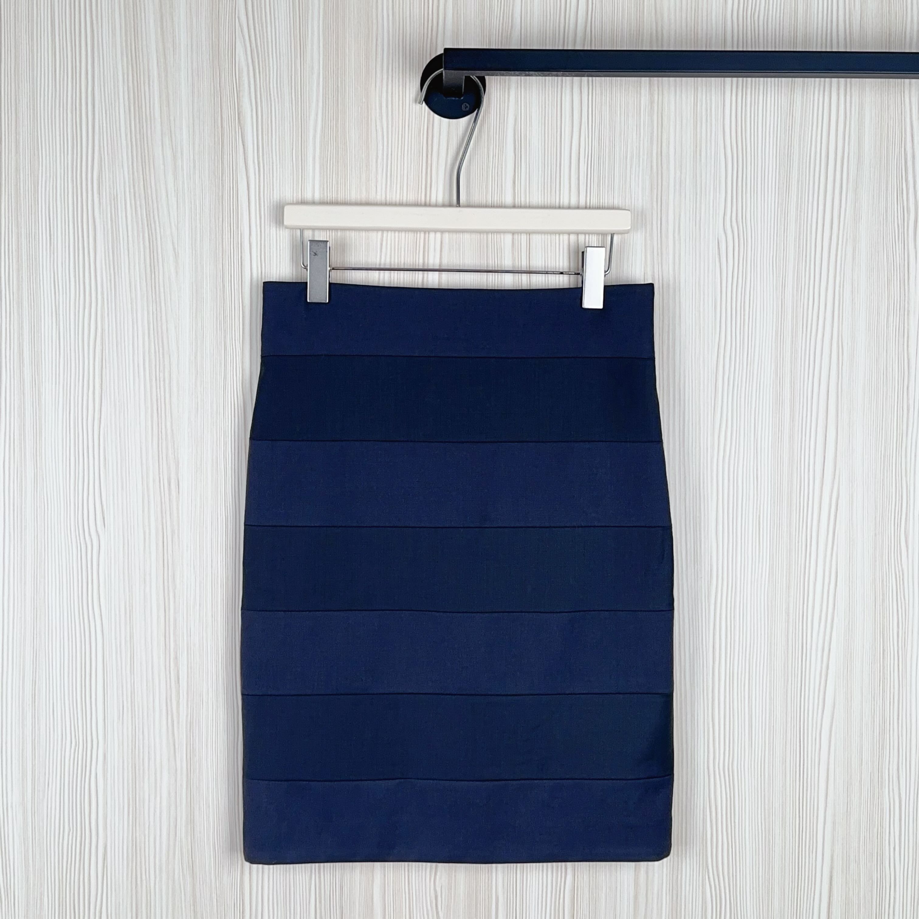 99新 Brunello Cucinelli/布鲁内洛·库奇内利 半裙38码/GSS28358