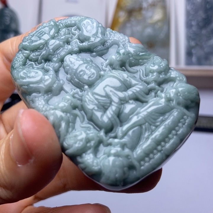 翡翠未镶嵌颈饰翡翠