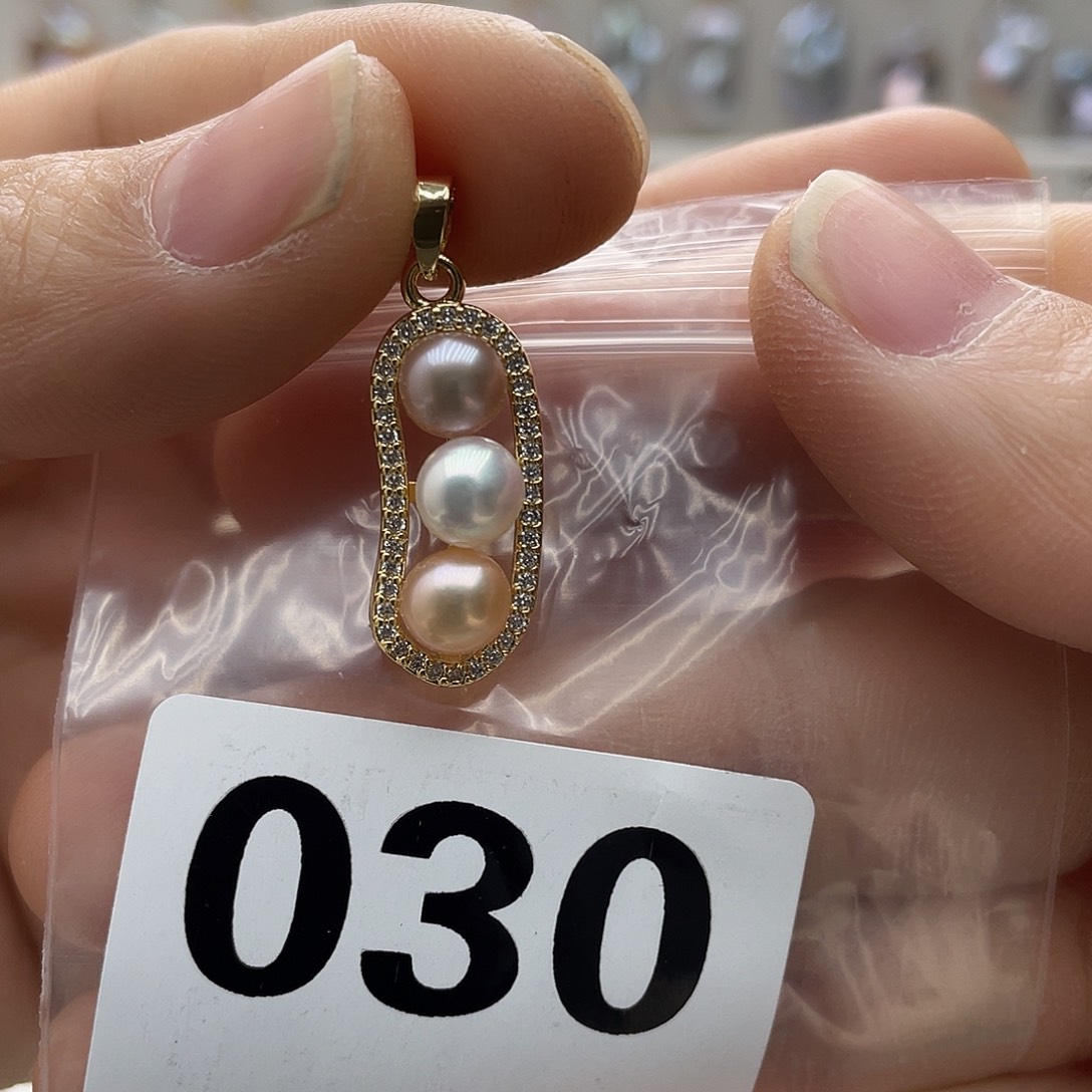 淡水珍珠颈饰未镶嵌