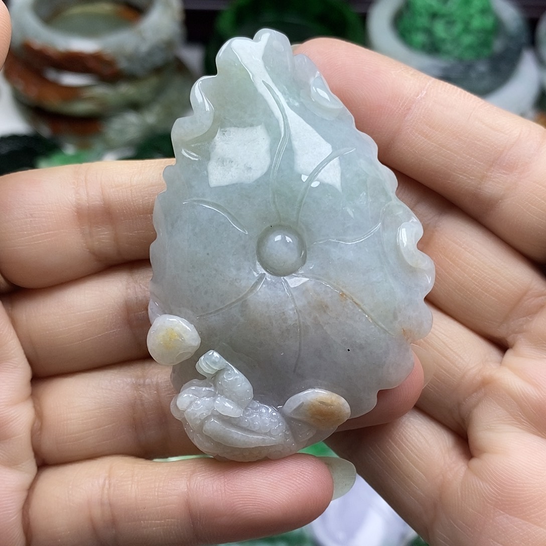 颈饰未镶嵌翡翠牌子