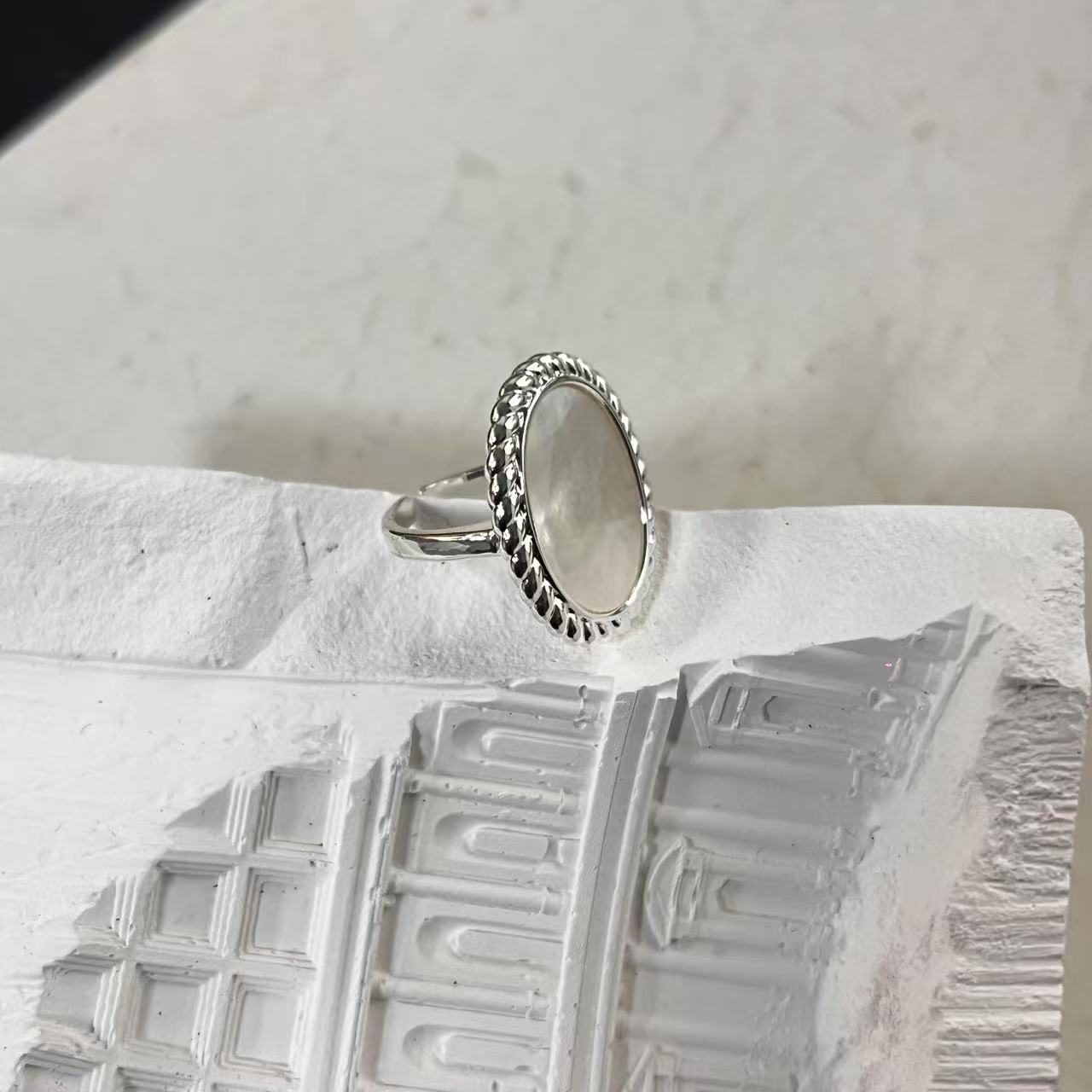 合金戒指 SITUOO饰图小众设计款“星光”法式贝壳白色开口戒指个性