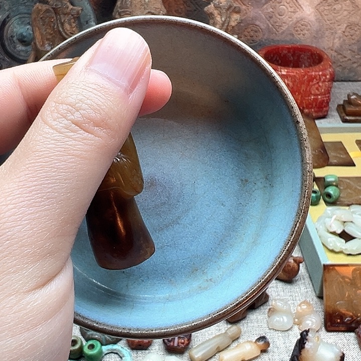 瓷片田**型瓷器艺术精品展示