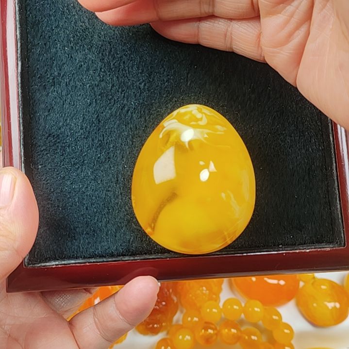 蜜蜡吊坠(赠链)未镶嵌