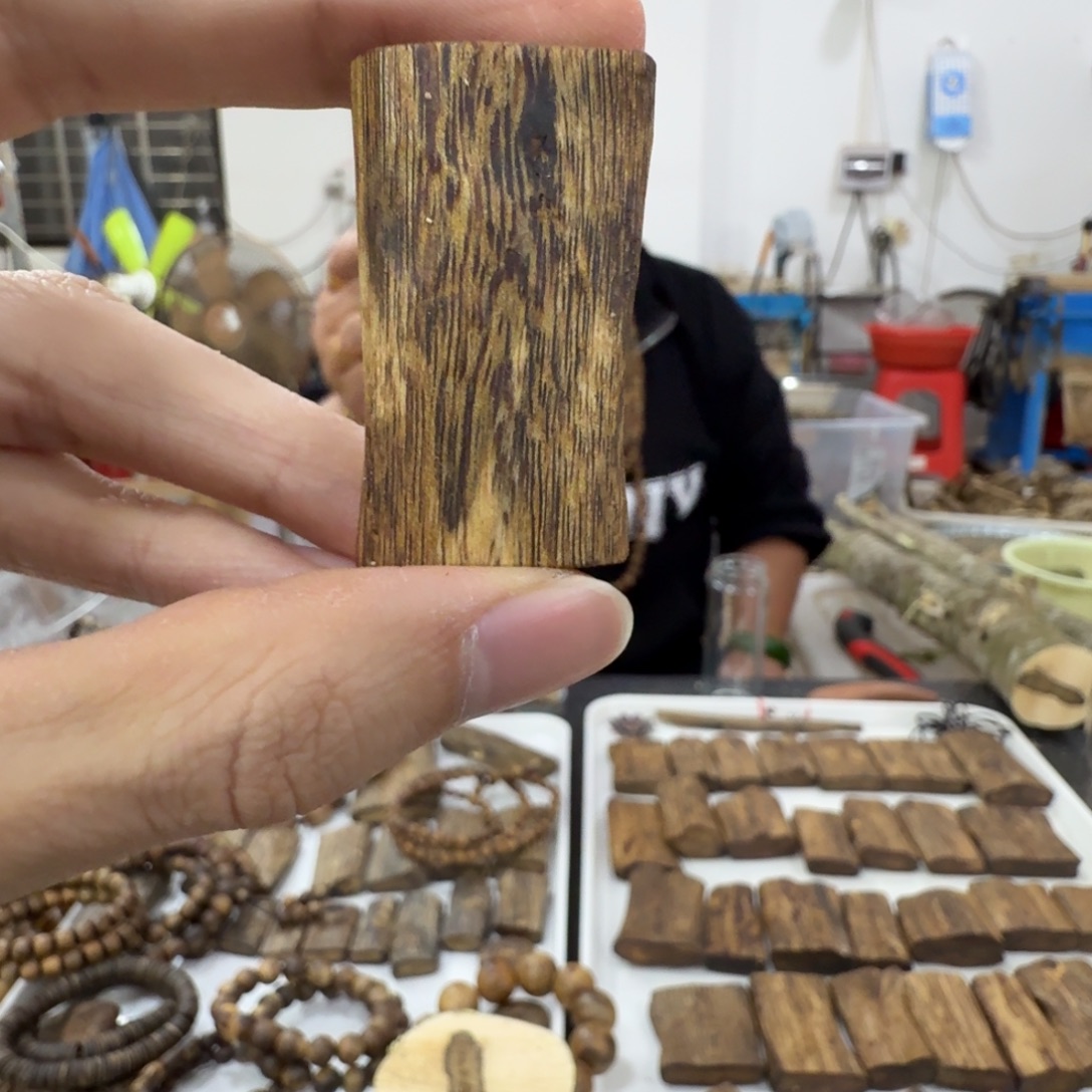 D***n线香奇楠沉香原木