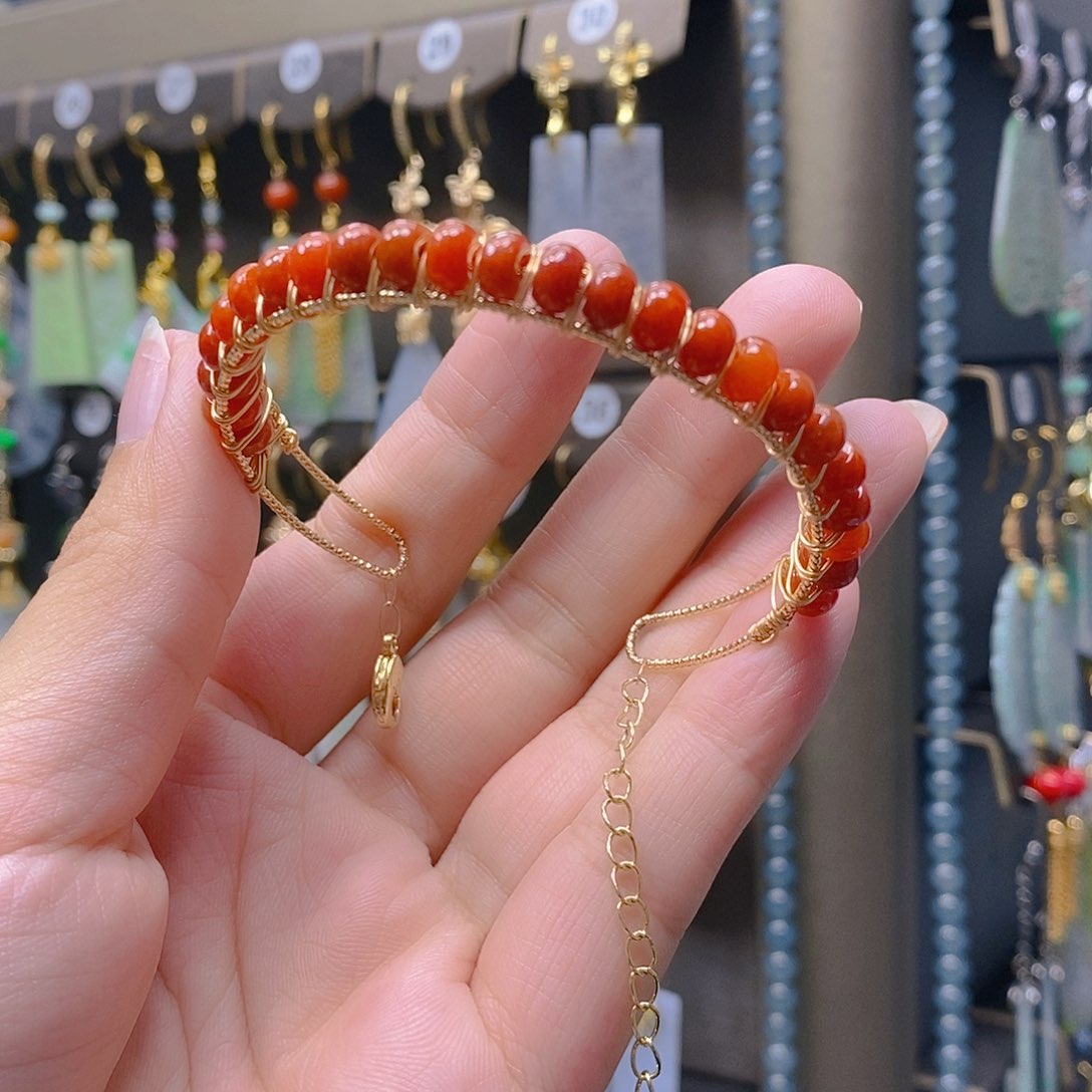 未镶嵌翡翠耳饰翡翠