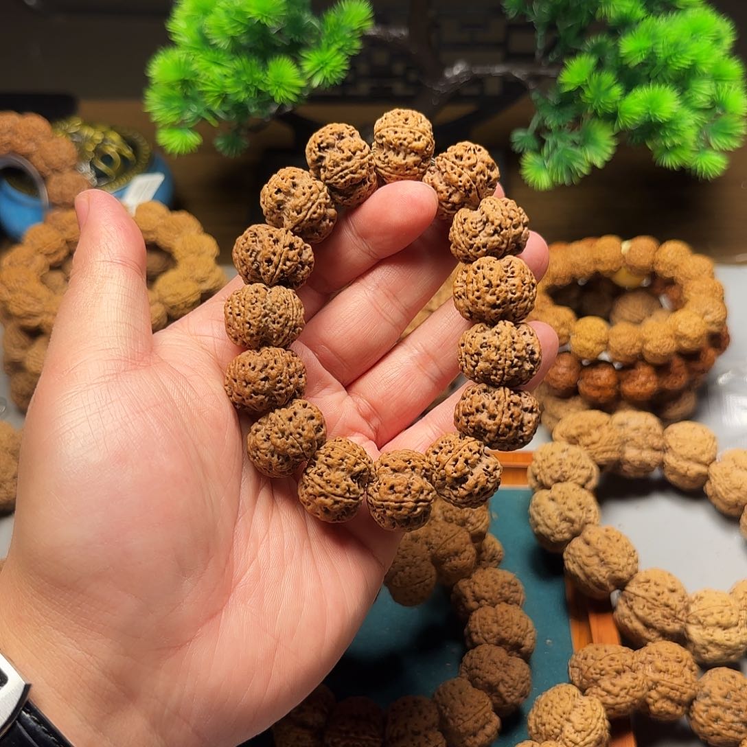 金刚菩提手串飞碟梅花