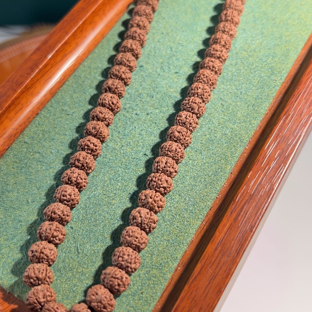 p***i手串金刚菩提平细手持