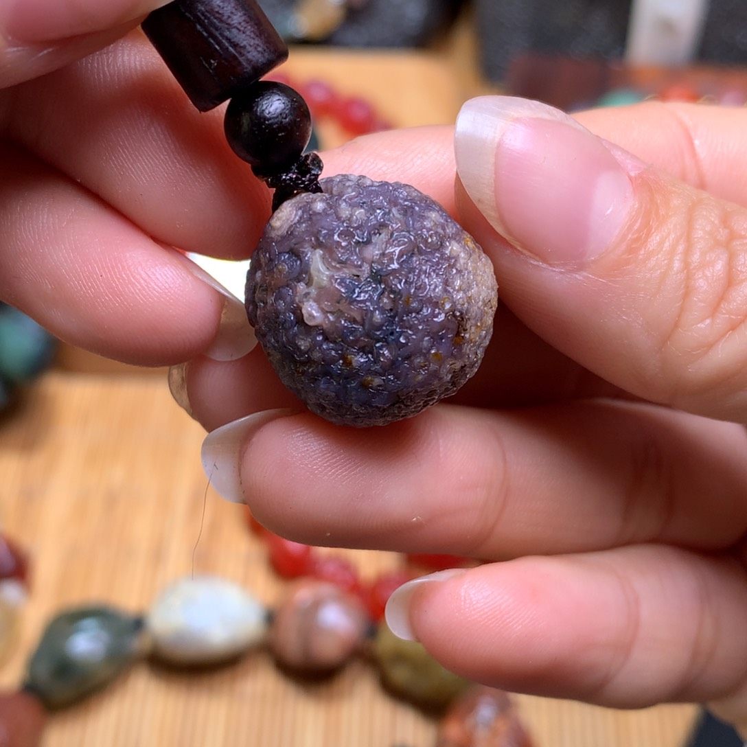 未镶嵌玛瑙/玉髓珠宝半成品