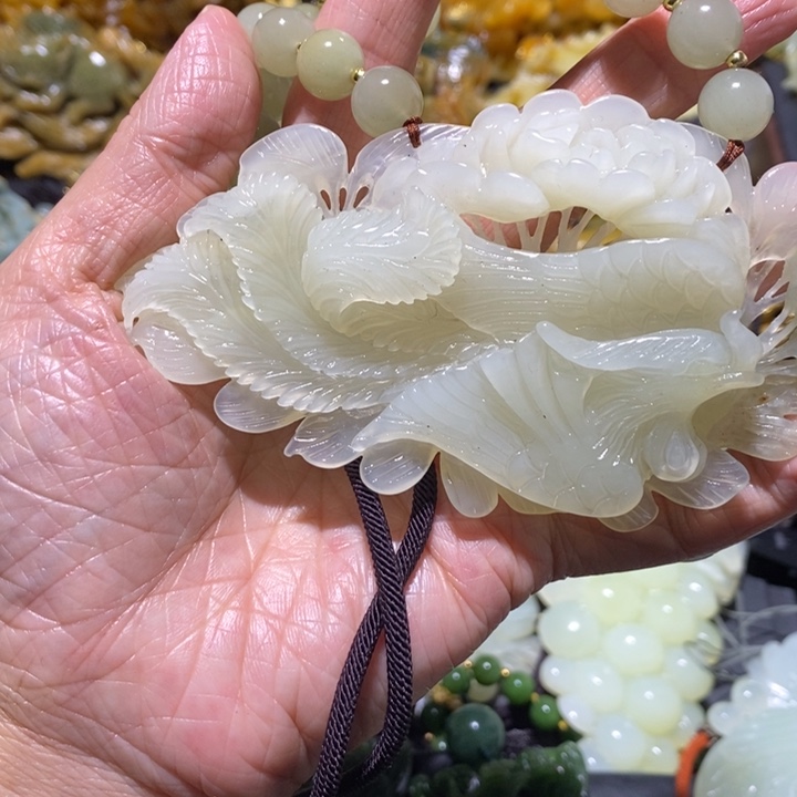 岫玉岫玉吊坠未镶嵌