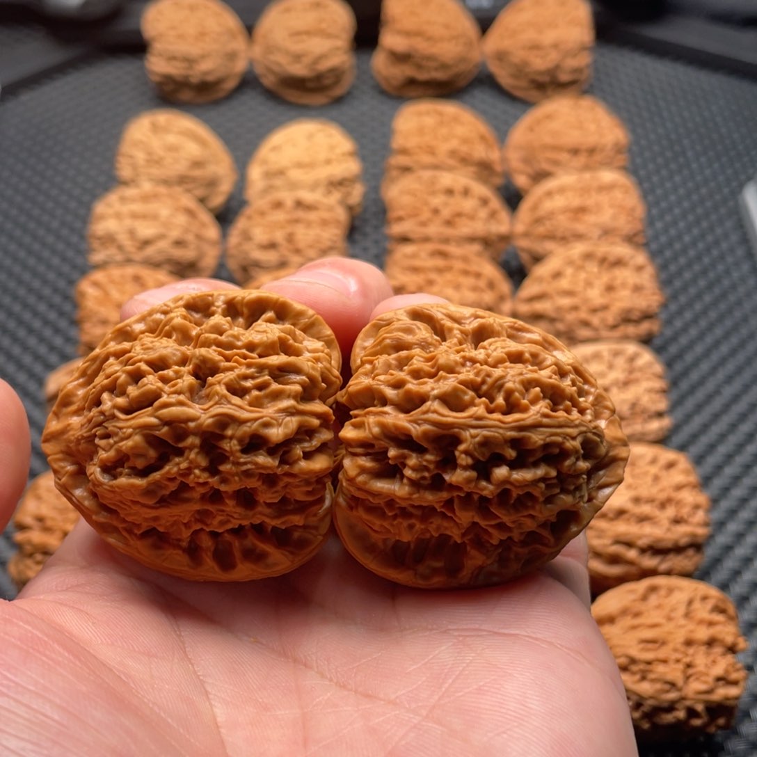 吊坠文玩核桃O****o