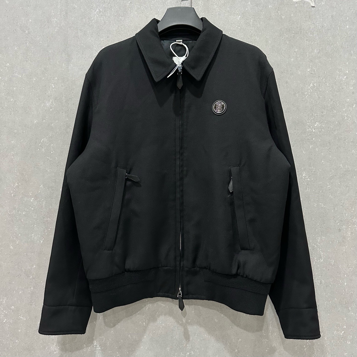 未使用 BURBERRY/博柏利 纯色飞行夹克外套48码/005080