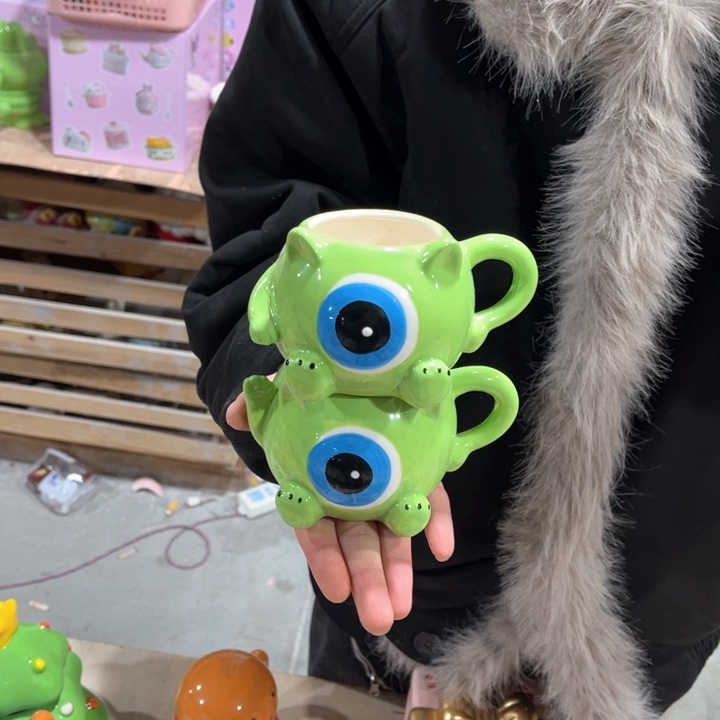 紫砂茶叶罐这么多人