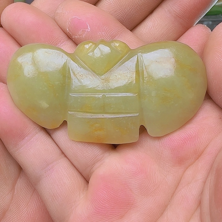 和田玉未镶嵌颈饰生*