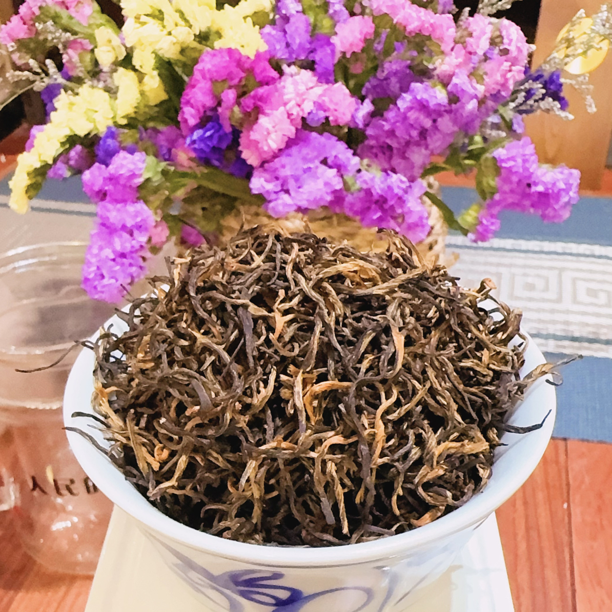 贵州都匀红茶 一芽一叶芽头肥硕 口感醇厚 蜜香浓郁红茶