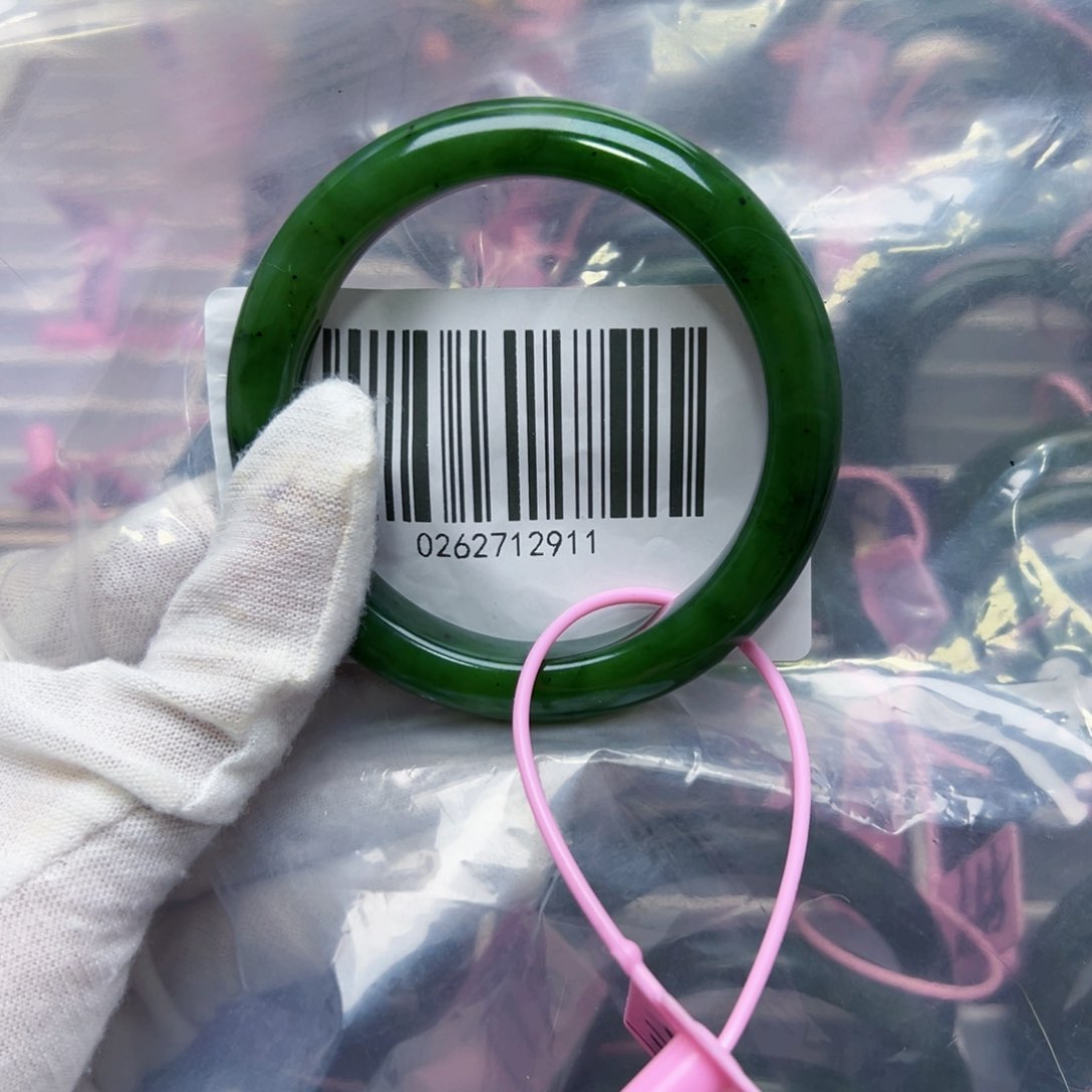 和田玉（碧玉）手镯未镶嵌59