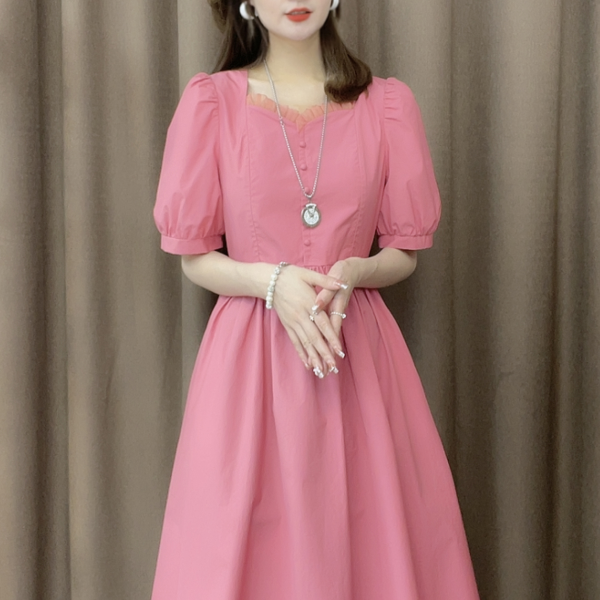 【8313-胭脂千金】2025新款法式甜美可盐可甜方领仙女裙女A字裙