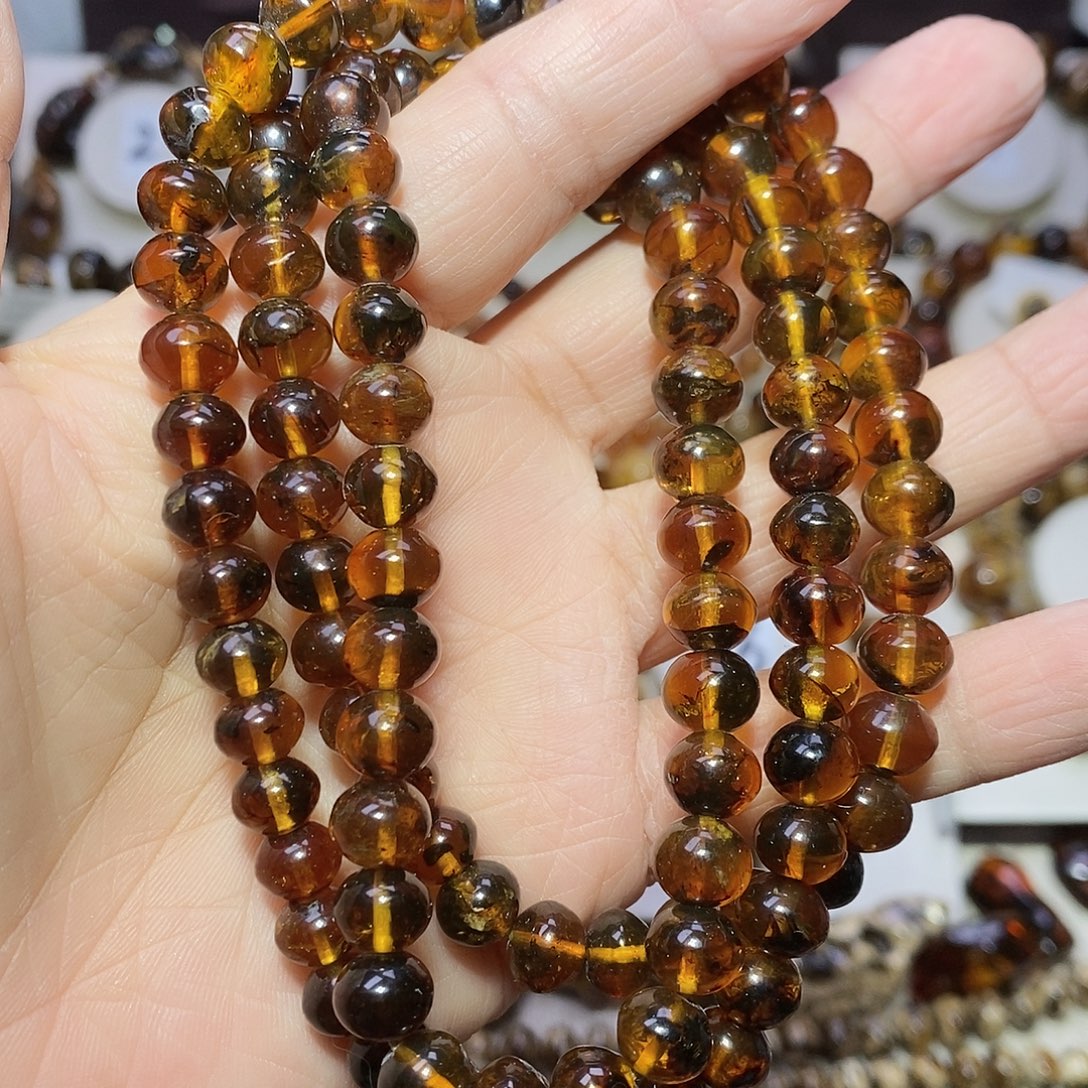 琥珀未镶嵌裸石植物珀8m