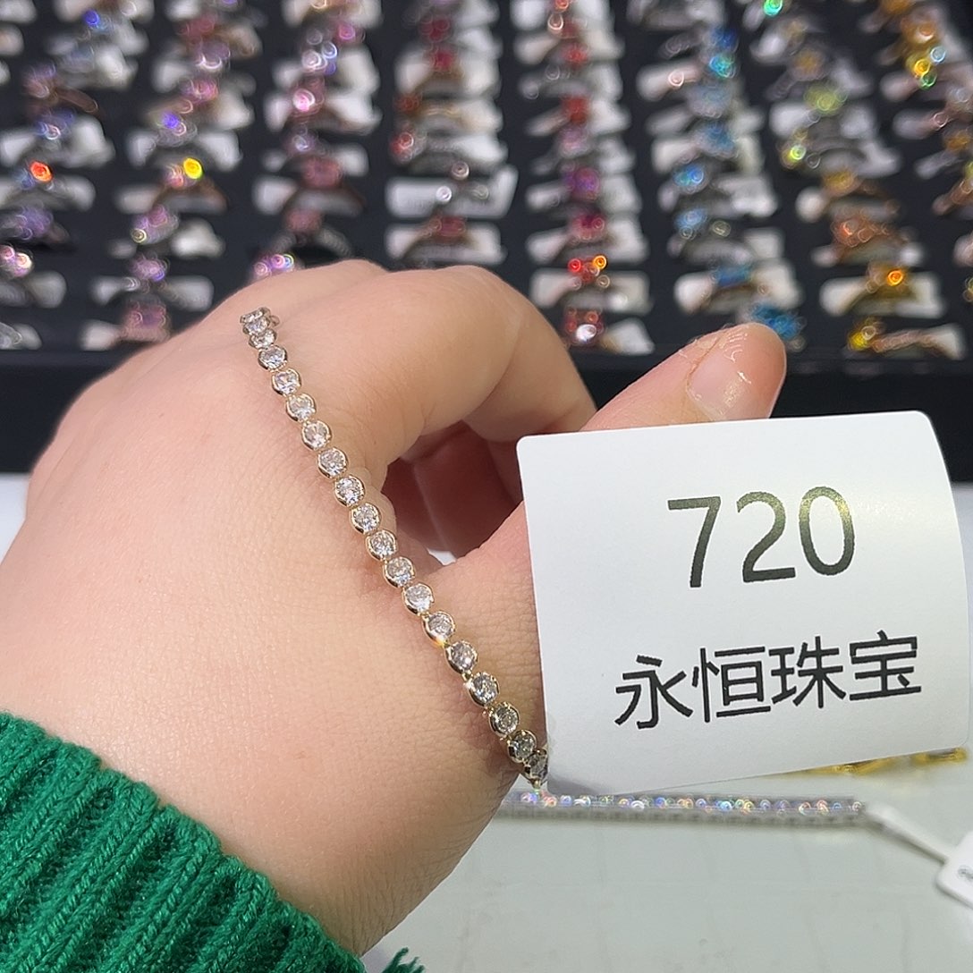 莫桑石非金属720孤品