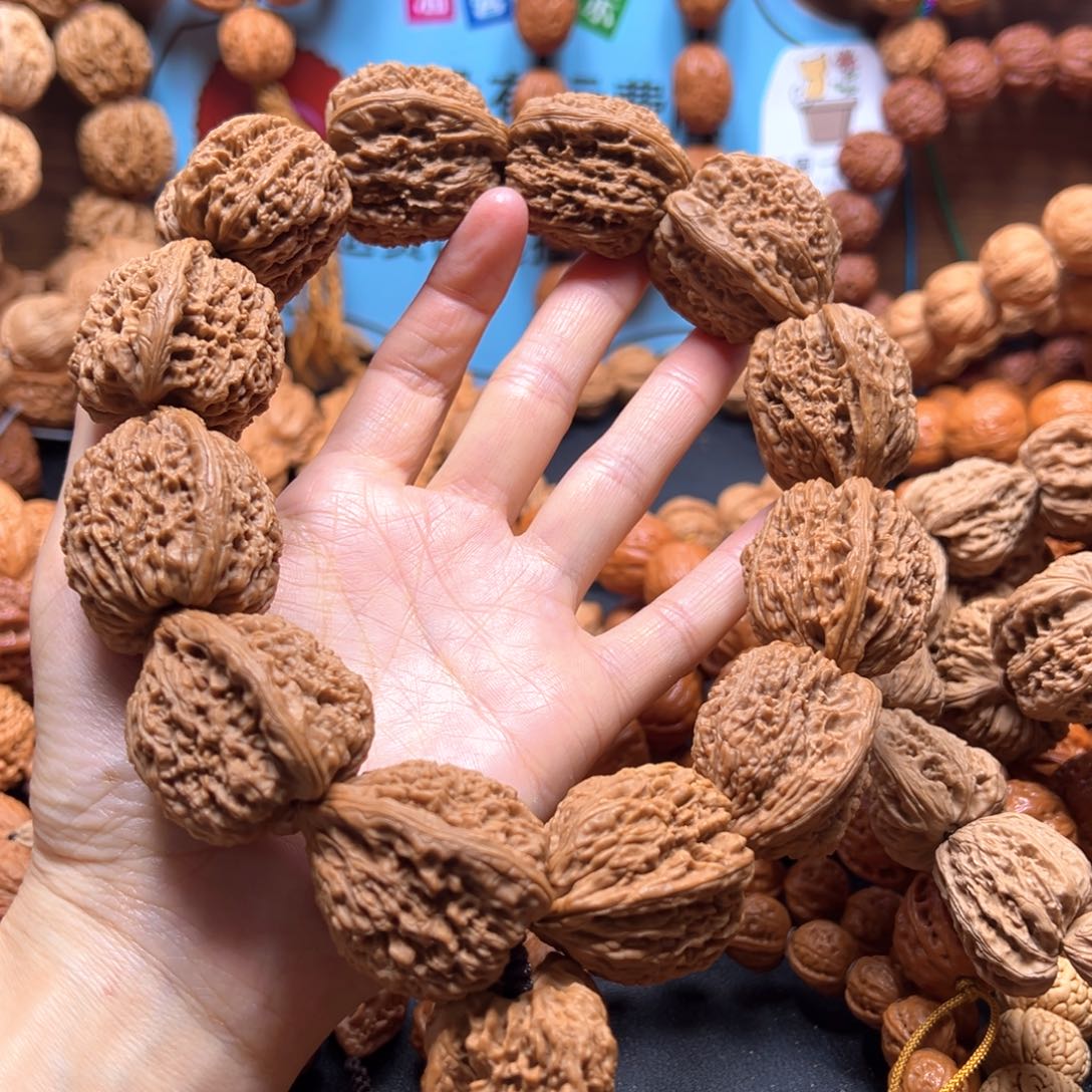 y***g文玩核桃吊坠高炮南疆（有黄）33