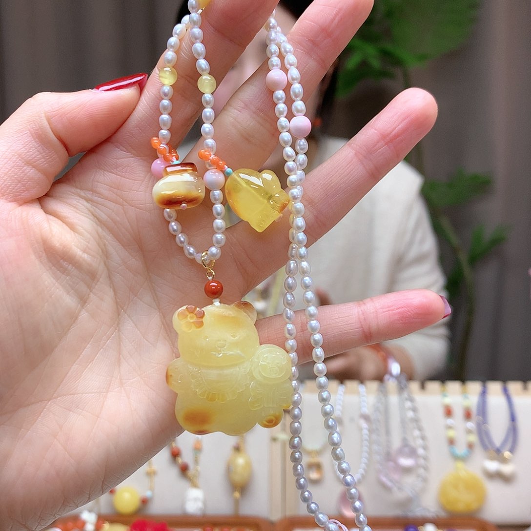 琥珀吊坠(不含链)未镶嵌