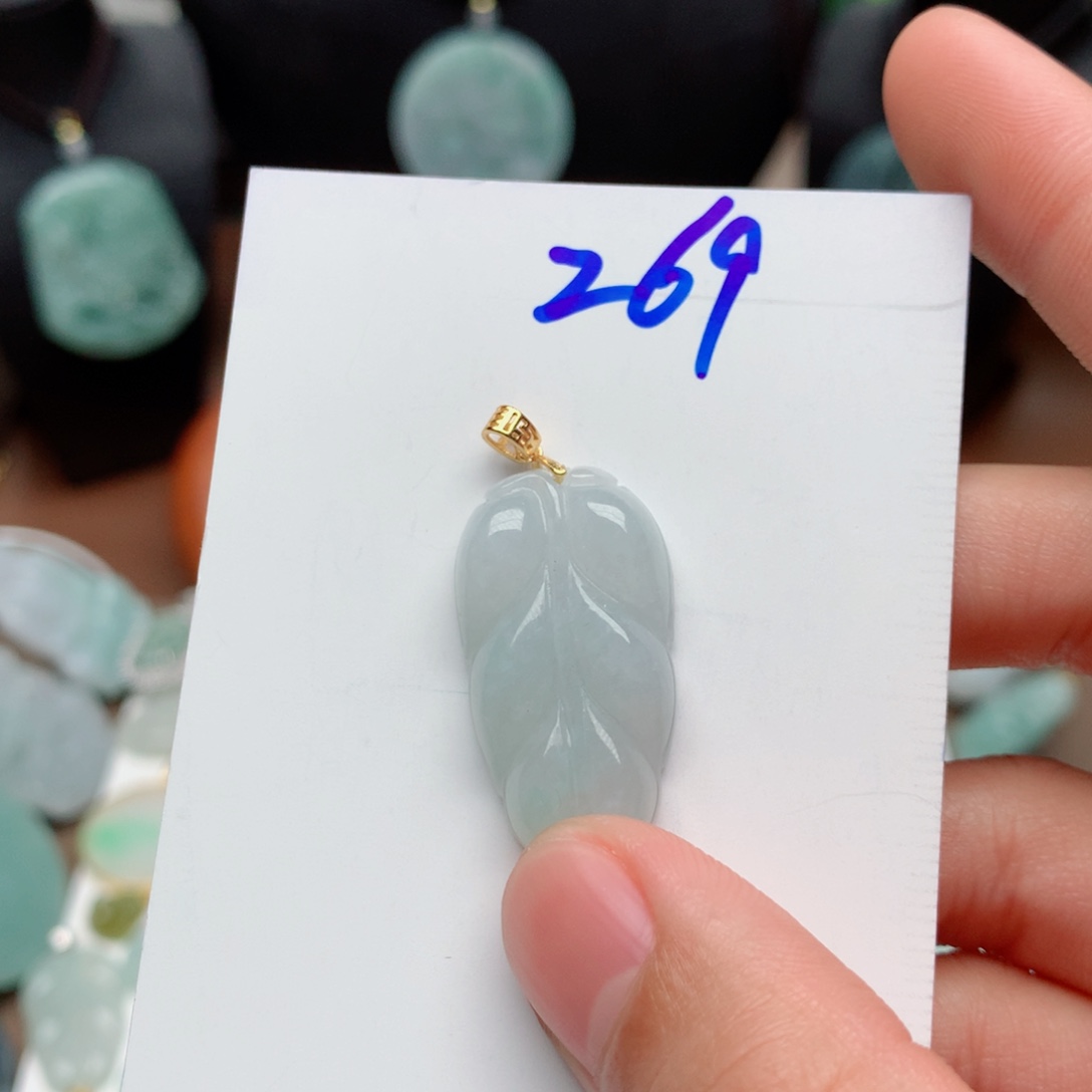 翡翠颈饰银S925镀金镶嵌吊坠
