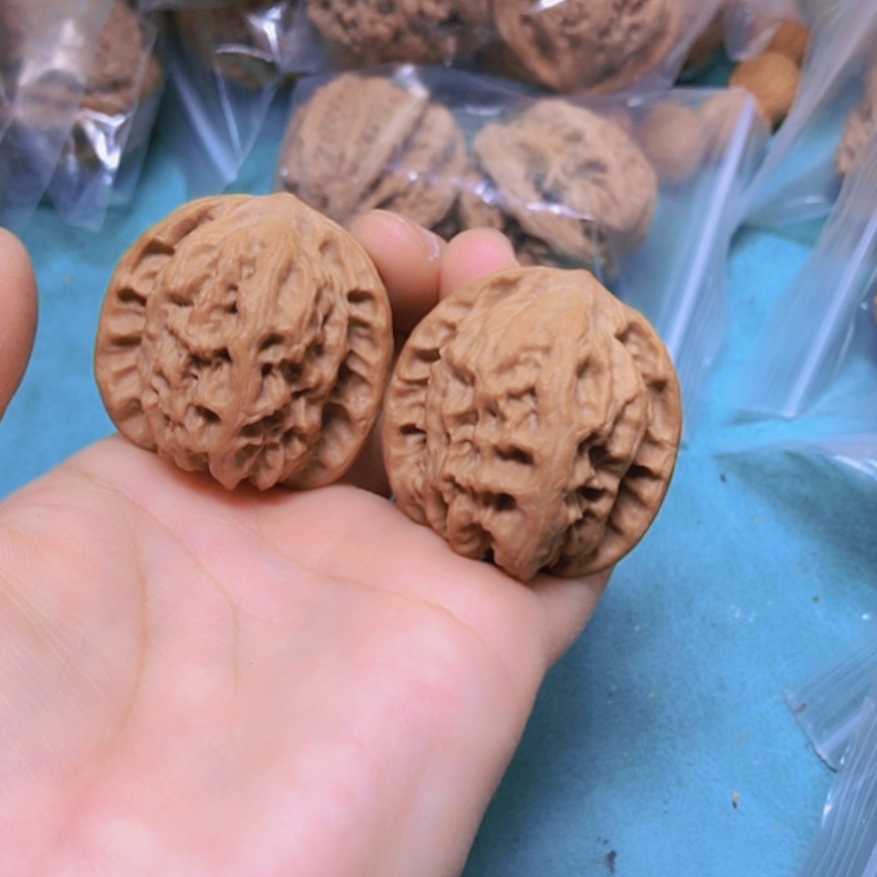 【闪购商品】把件核桃38野狼修尖