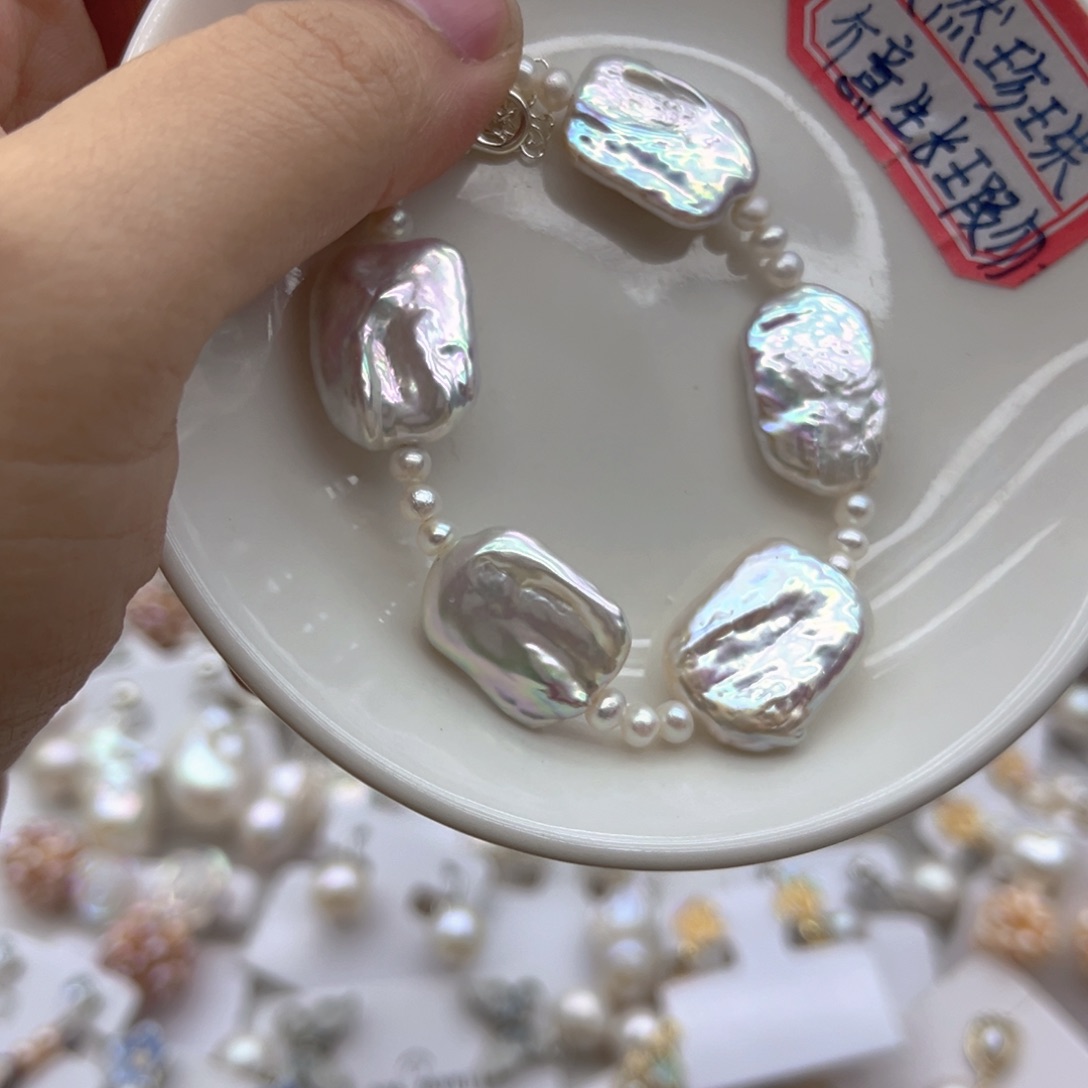 淡水珍珠颈饰未镶嵌