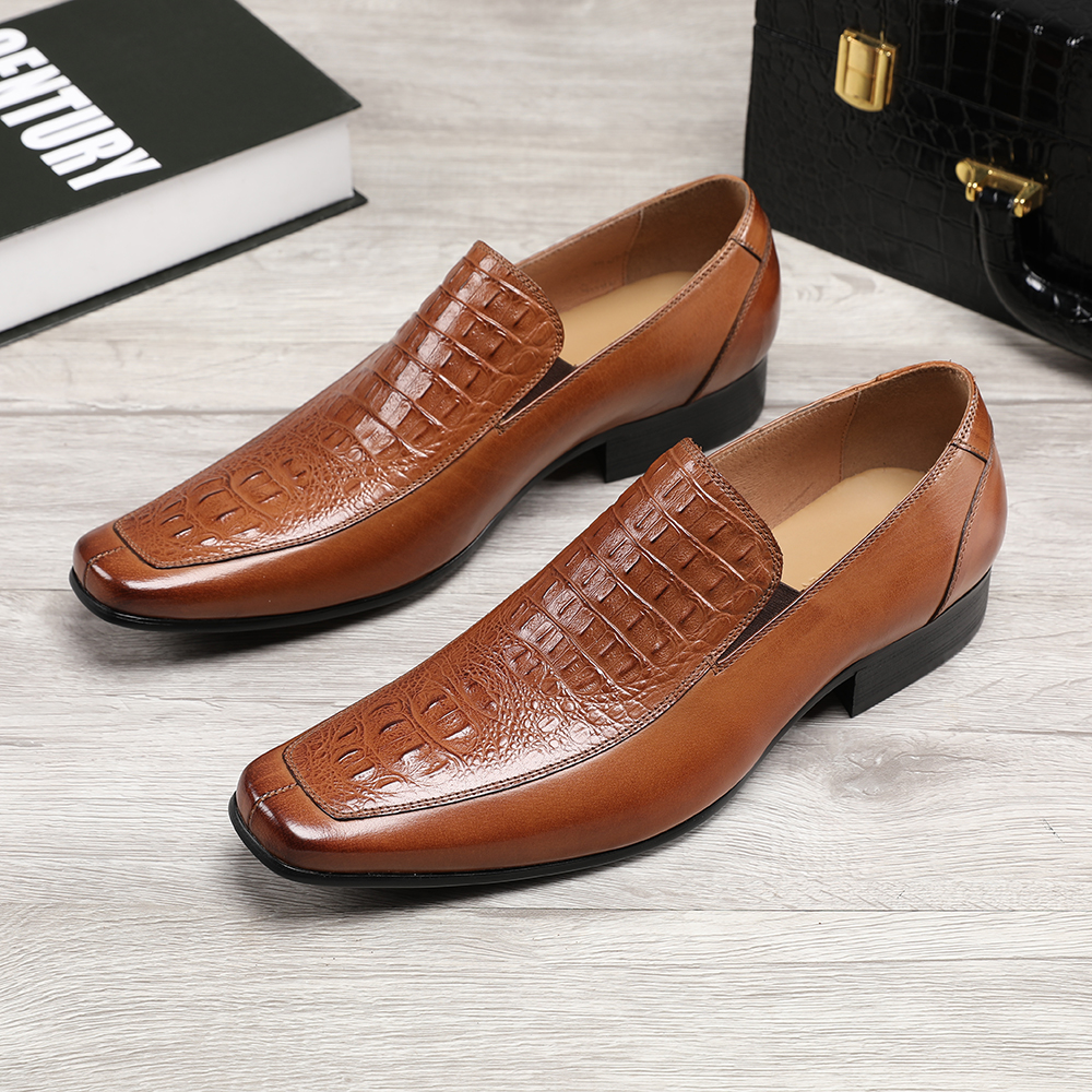 真皮商务正装皮鞋男士鳄鱼纹透气欧美男鞋方头西装婚鞋套脚大码鞋