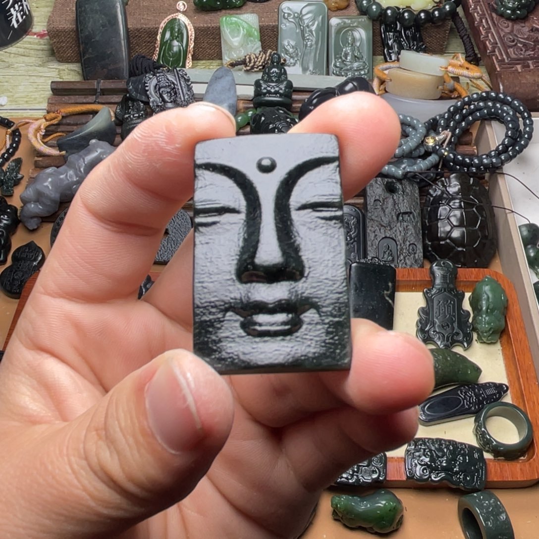 三***️和田玉未镶嵌挂件