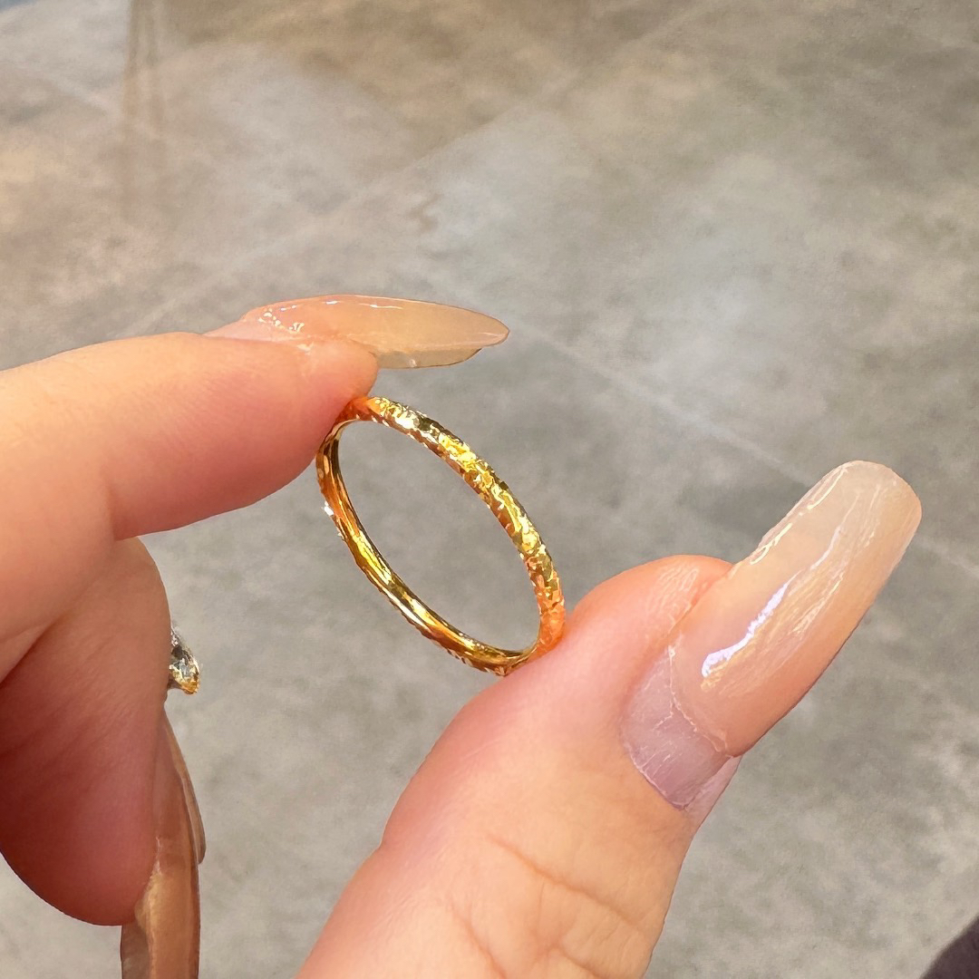 钛钢戒指 轻奢时尚圆条碎碎冰简约百搭细款食指戒A34