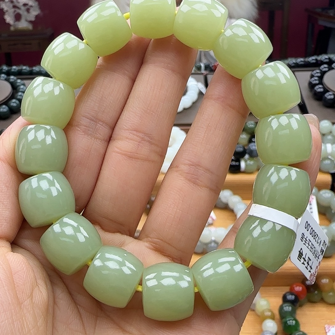 和田玉未镶嵌手链