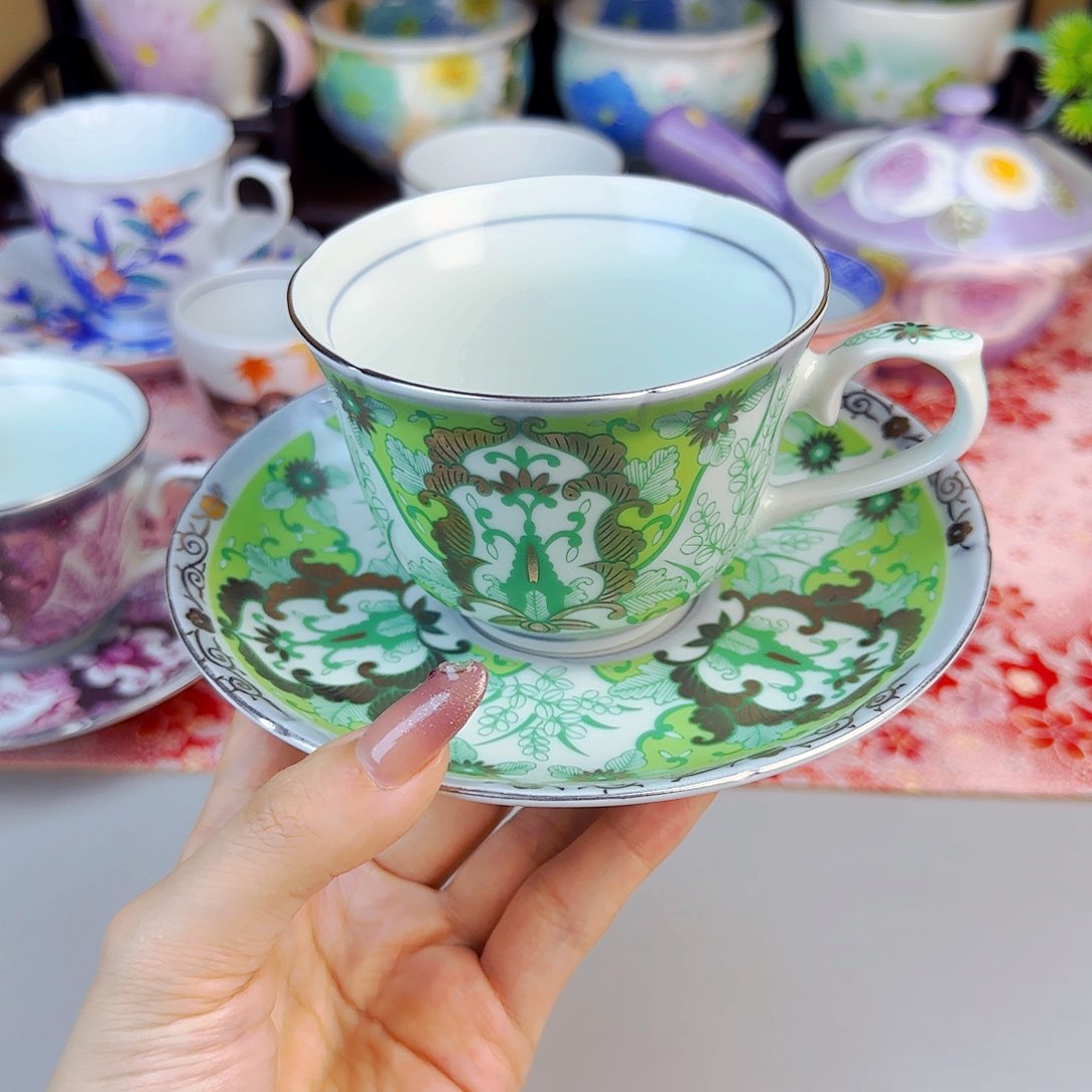 它家陶瓷器美呆了！