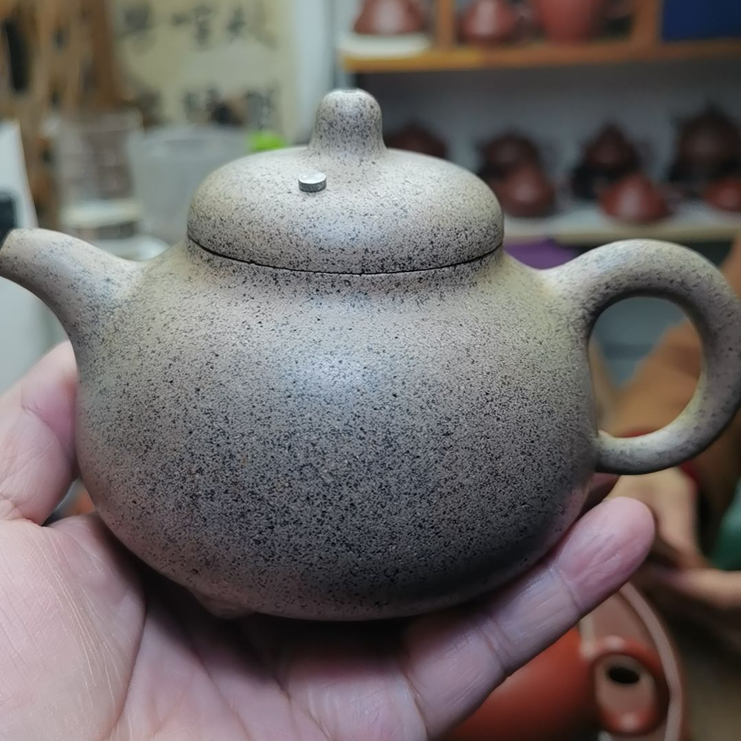 方***兄紫砂茶壶本山绿泥乳丁壶，360CC容量